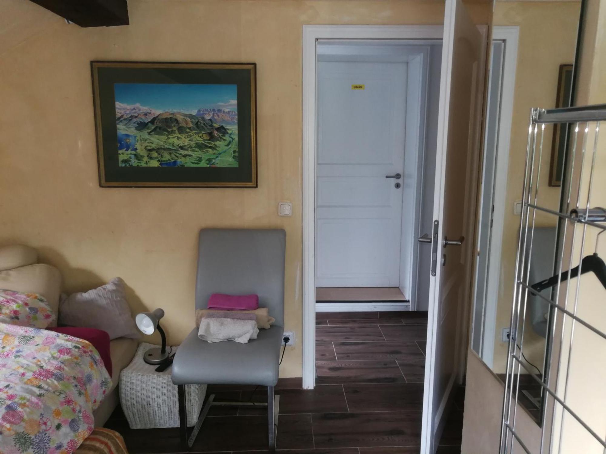 Wohlfuehloase - Zimmer, Appartment - Im Herzen Starnbergs ห้อง รูปภาพ