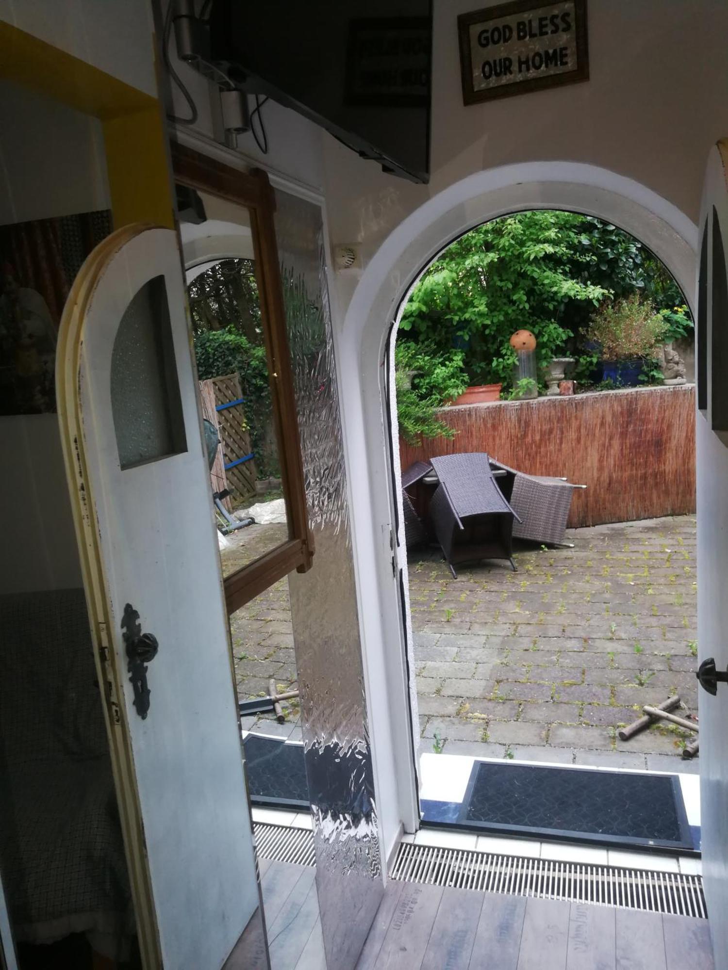 Wohlfuehloase - Zimmer, Appartment - Im Herzen Starnbergs ห้อง รูปภาพ